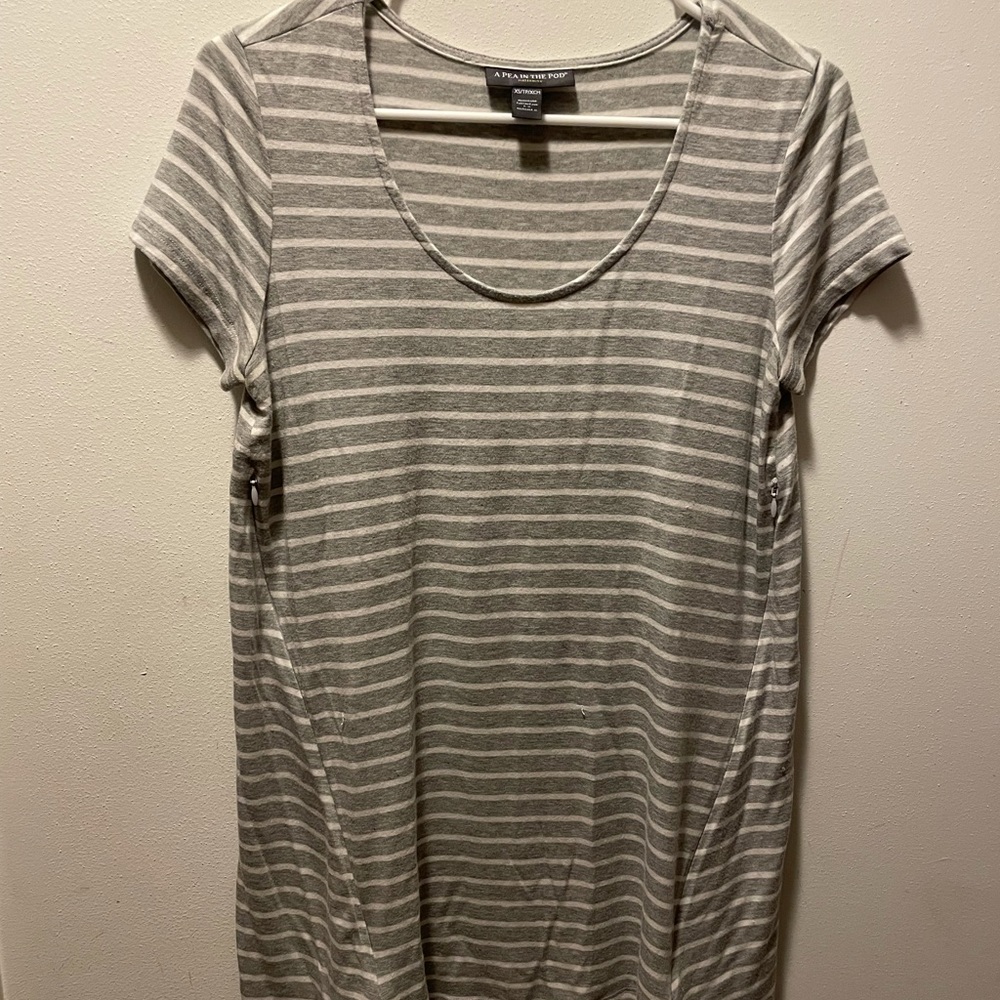 Pea in the Pod XS Nursing Tee